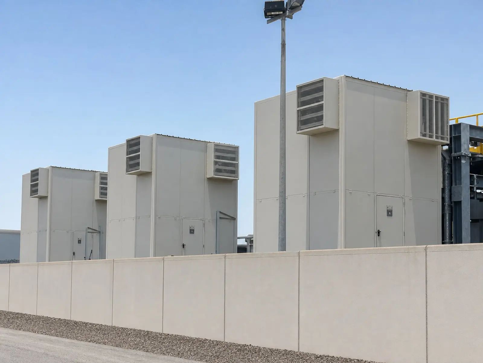 Industrial acoustic enclosure with silenced ventilation