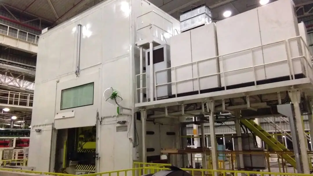 Acoustic enclosure with ventilation system
